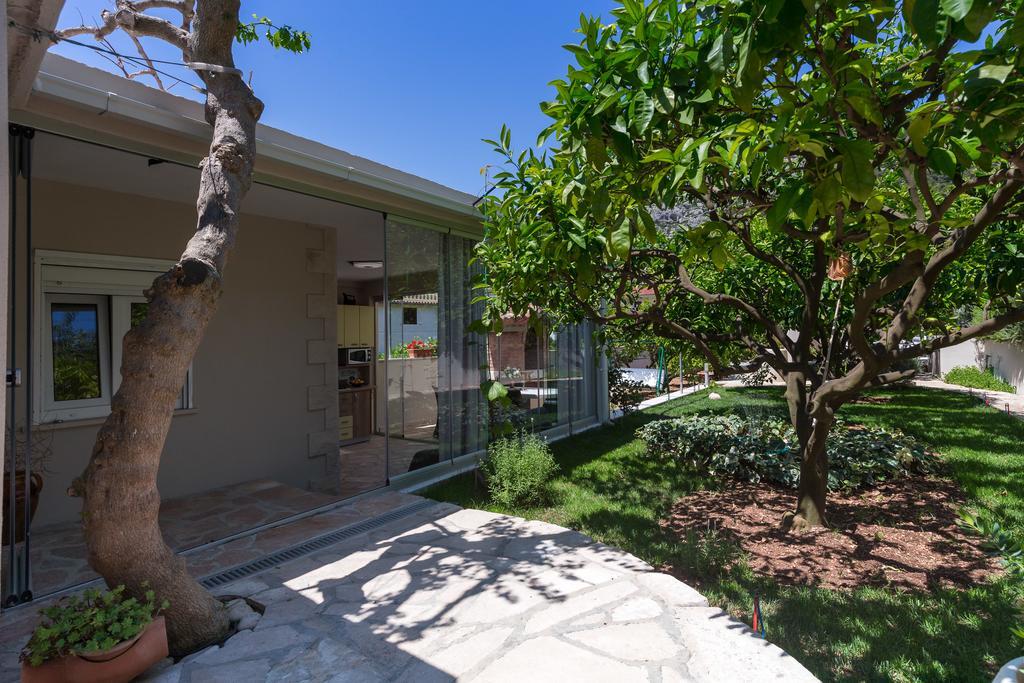 Villa Kamenica Komiža Екстериор снимка