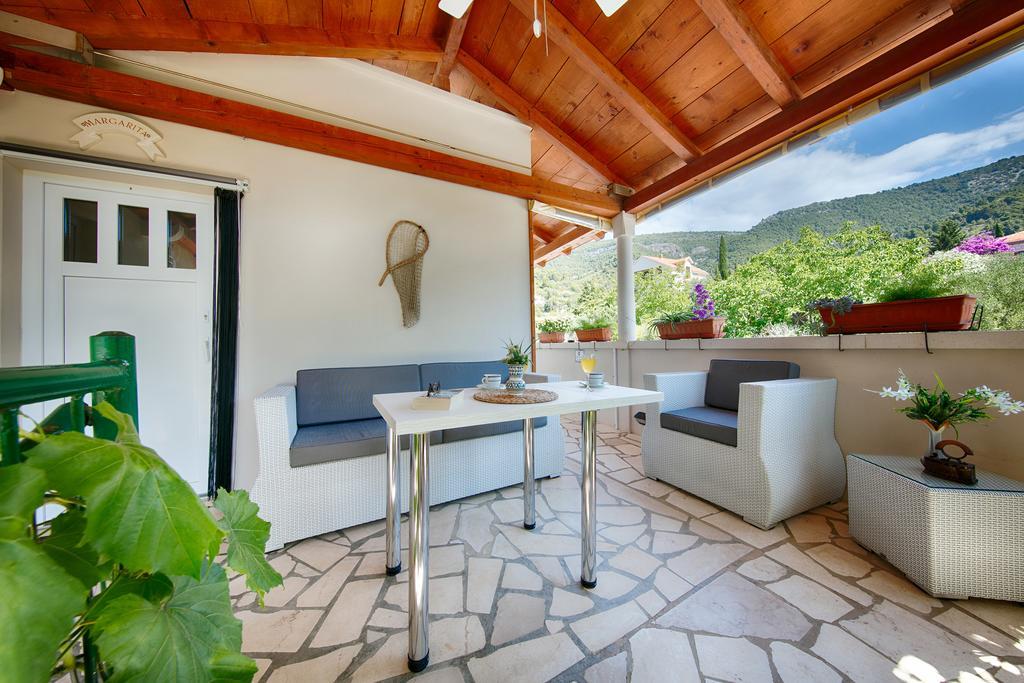 Villa Kamenica Komiža Екстериор снимка